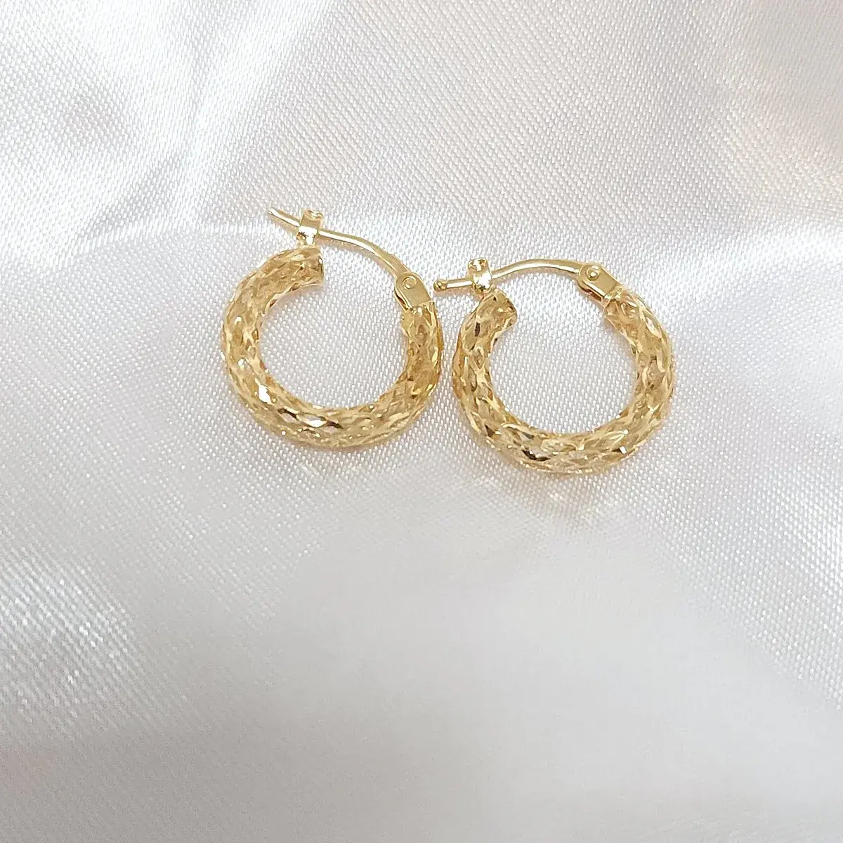 Twisted Textured Hoop Earrings