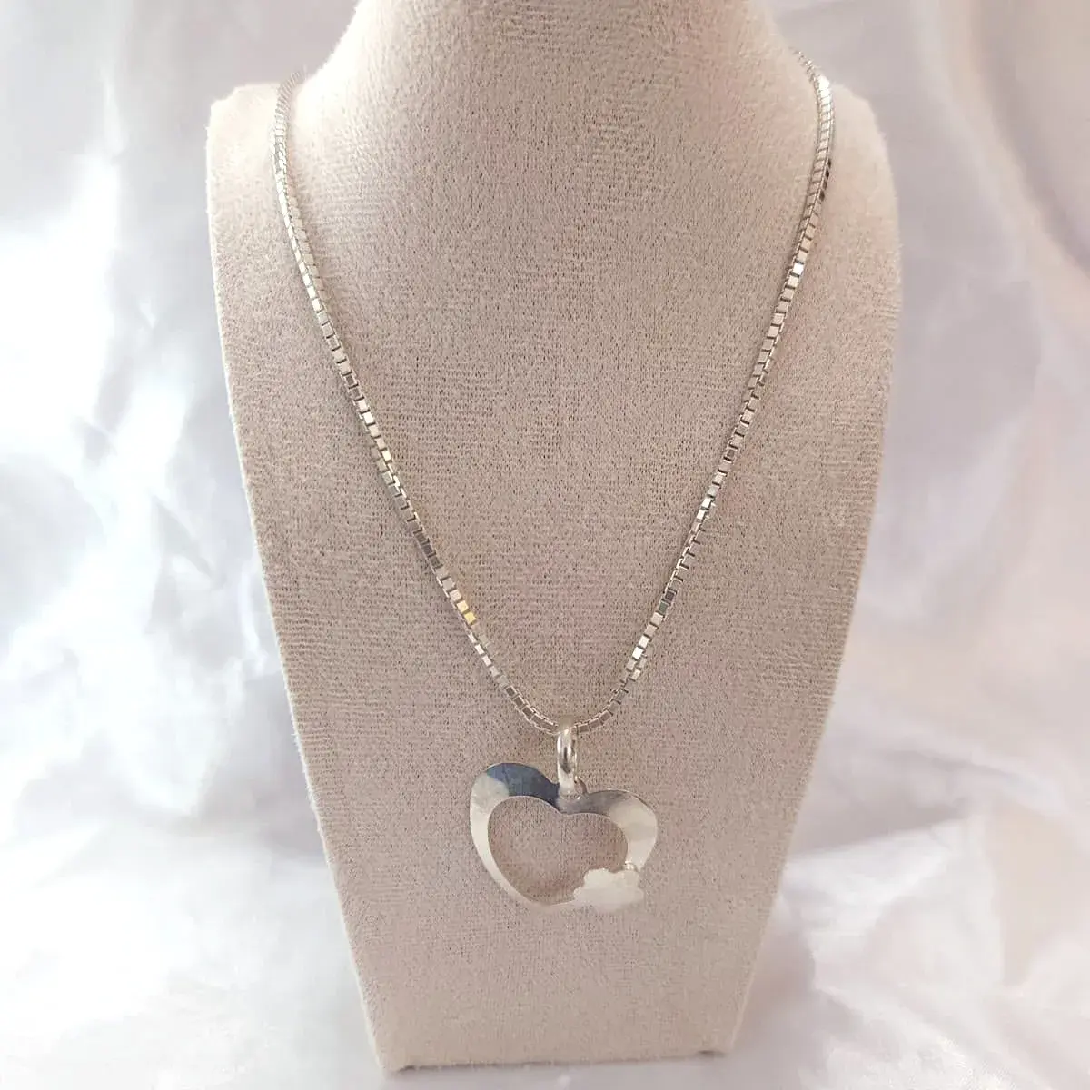 Cut-Out Apple Pendant with Box Chain