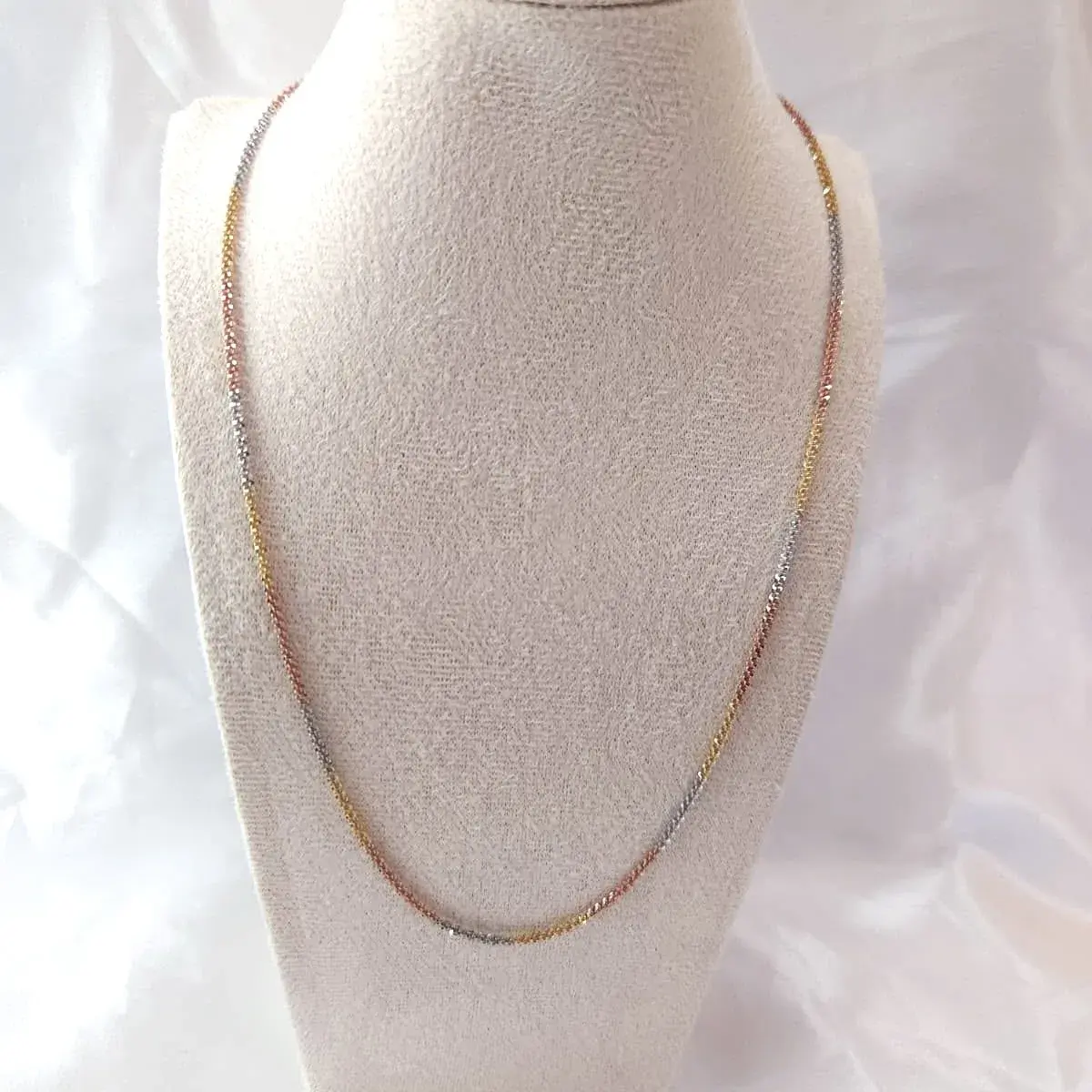 Tri-Tone Box Chain Necklace